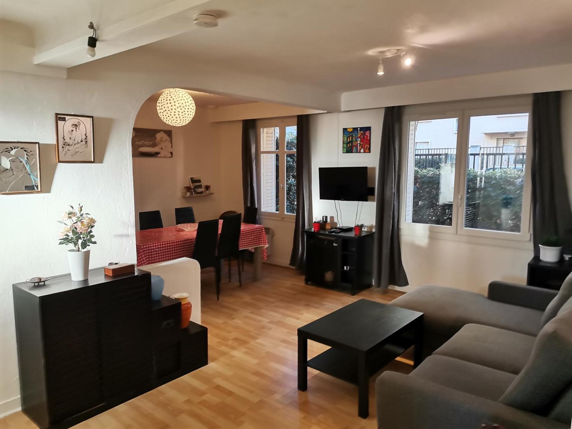 Big Ground Floor 2 Bedrooms Flat In A Quiet Building & Neighborghood Marseille Exteriér fotografie